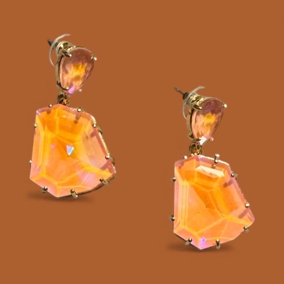 Peach Lucite Link Necklace & Faceted Drop Earrings Set - Picture 2 of 3